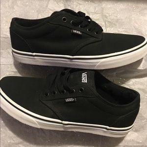 Chukka Low Men’s Shoe
